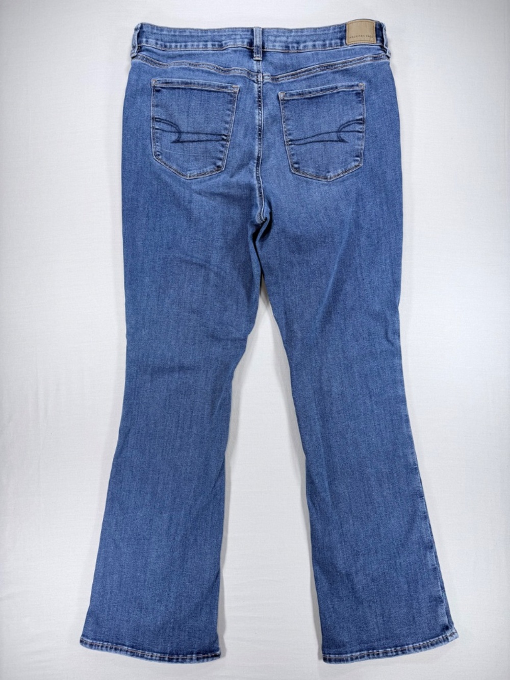 American Eagle Next Level Stretch Kick Bootcut Jeans Medium Wash Size 16 Regular - Picture 5 of 5